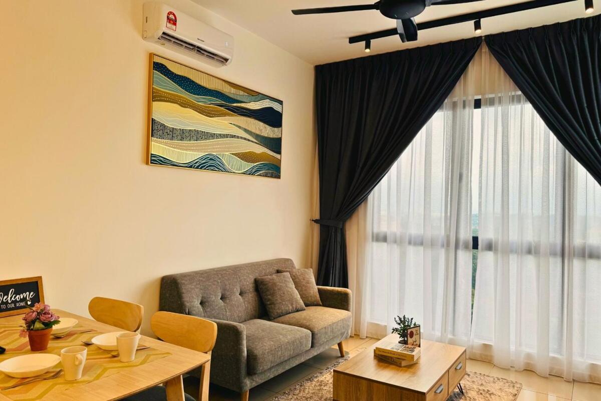 Pangsapuri Warm Family Stay-ioi Mall *
