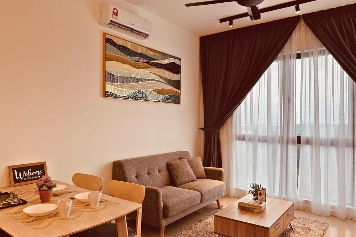 Pangsapuri Warm Family Stay-ioi Mall *